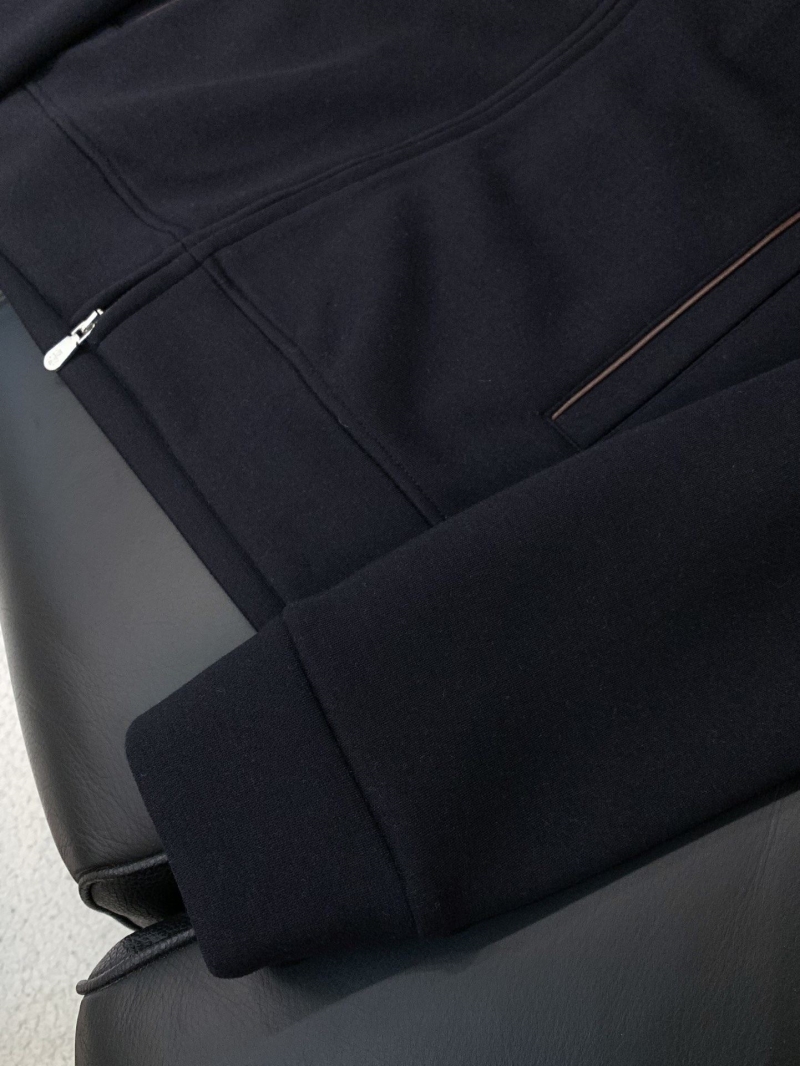 Brunello Cucinelli Suits